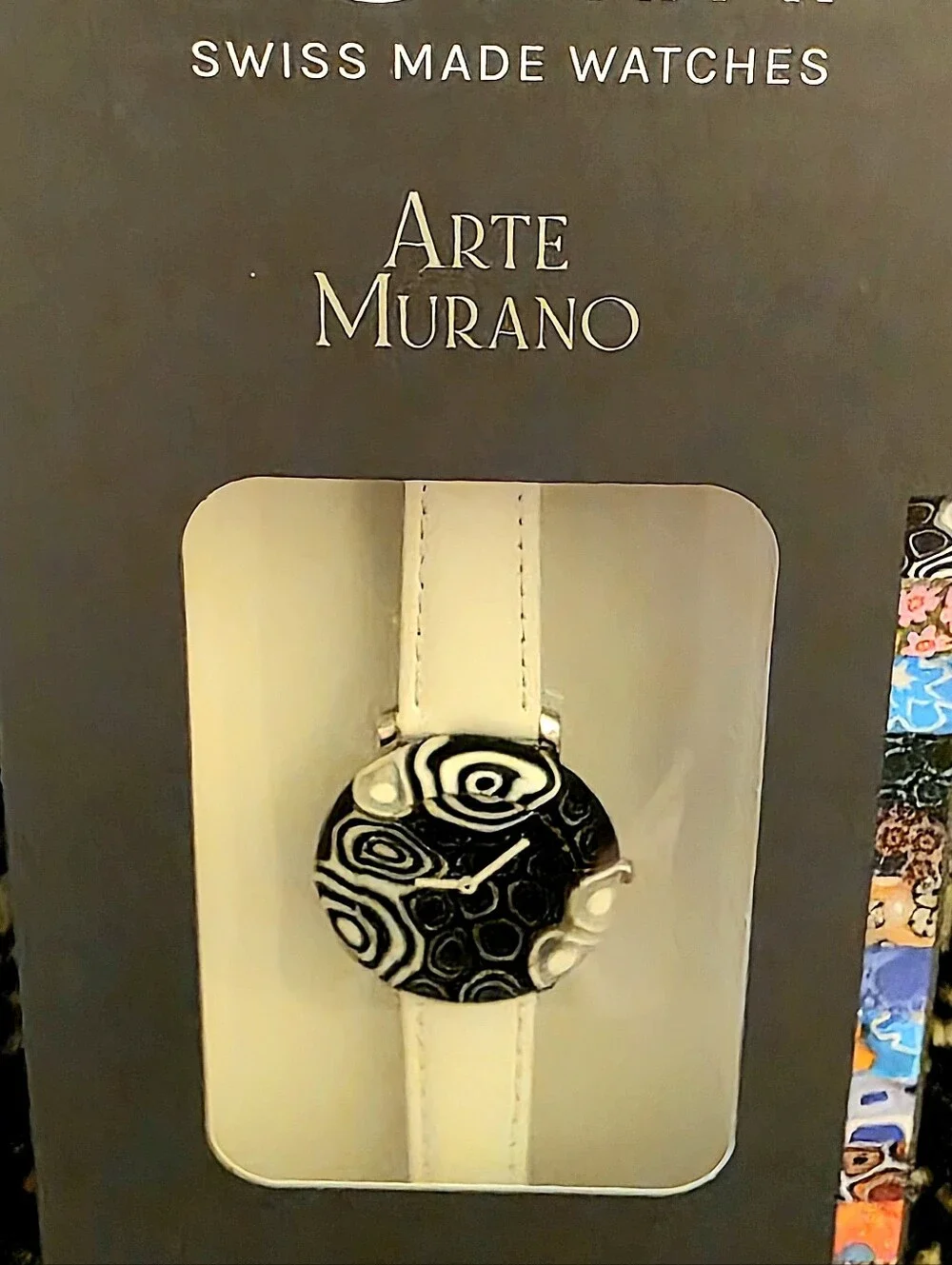 Yunik Handcrafted Murano glass 36mm genuine leather strap w/ safety buckle